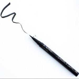 Smith & Cult B Line Eye Pen